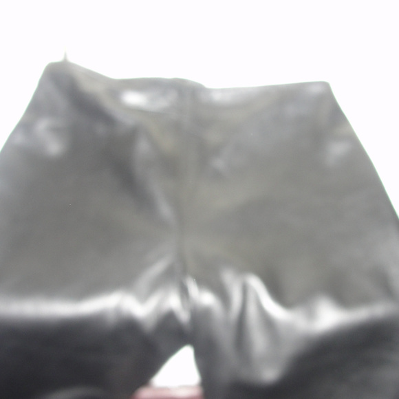 leather pants size 8 - Picture 3 of 4